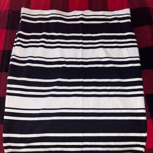 a.n.a Black and White Striped Pencil Skirt